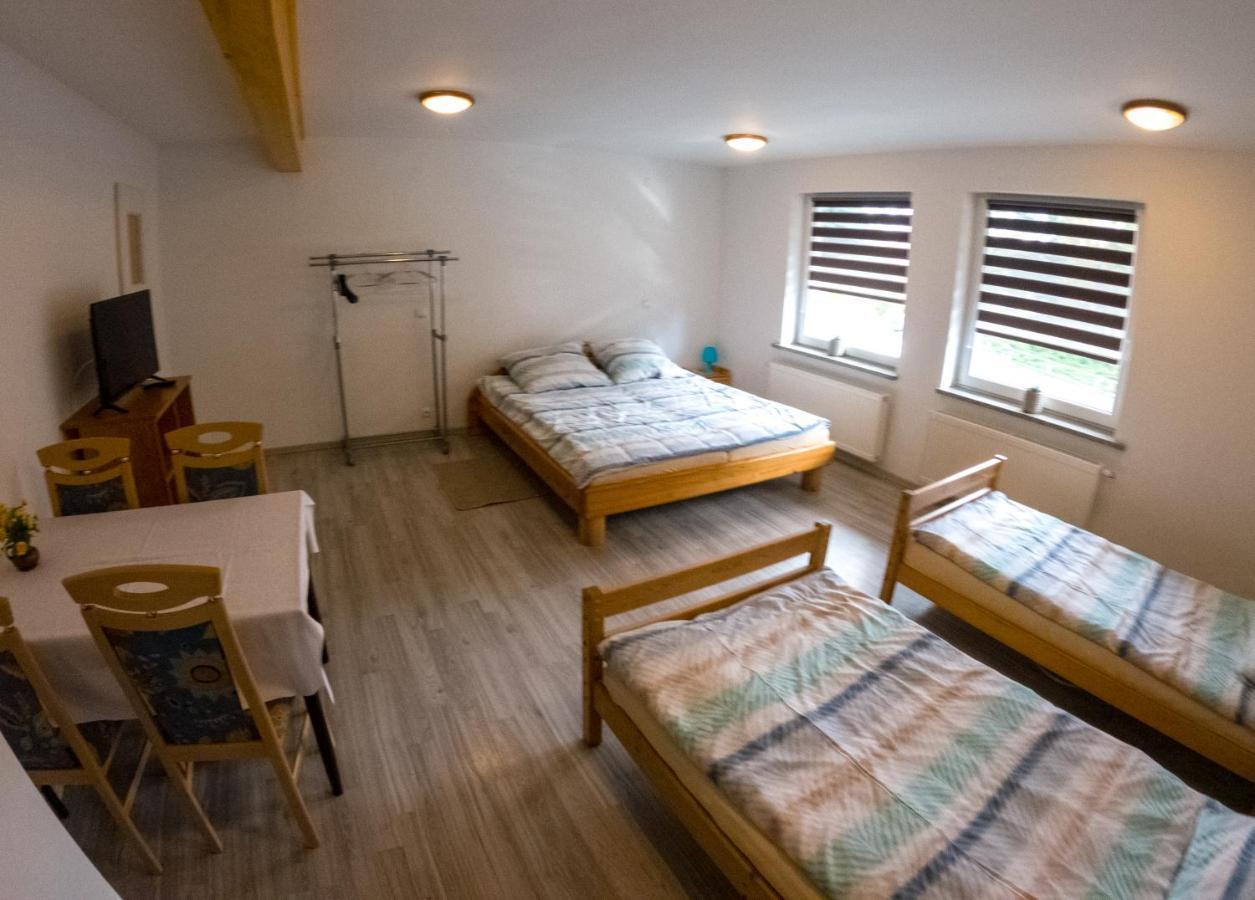 Koniczynka Hotel Sciegny ภายนอก รูปภาพ